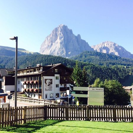 شقة La Terrazza Gardenese Santa Cristina Val Gardena المظهر الخارجي الصورة