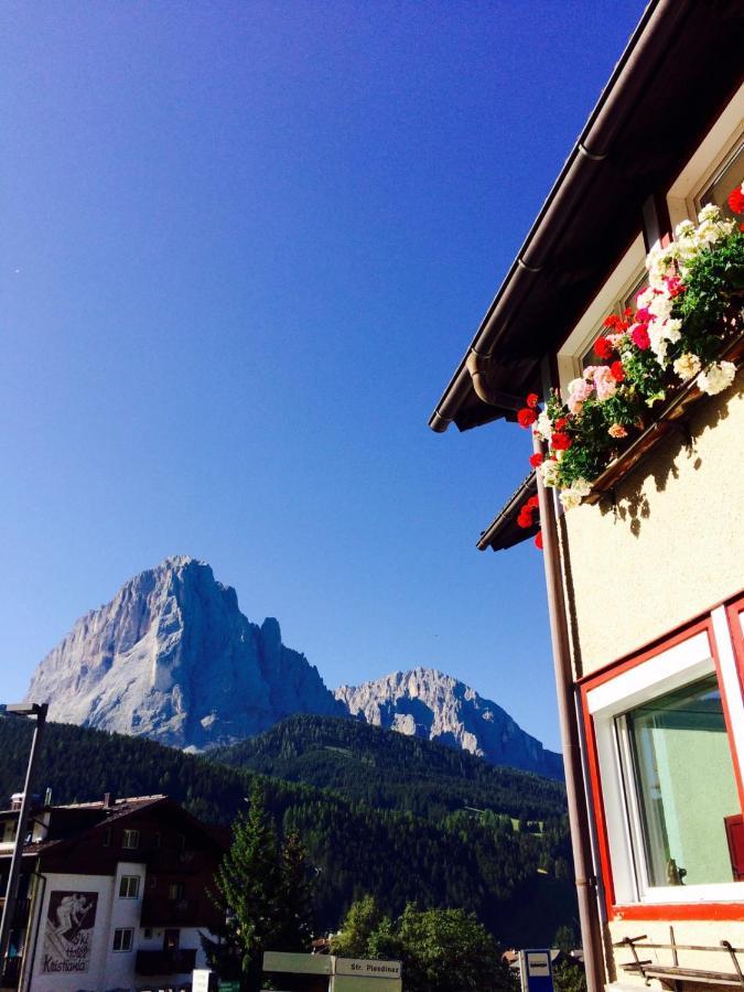 شقة La Terrazza Gardenese Santa Cristina Val Gardena المظهر الخارجي الصورة