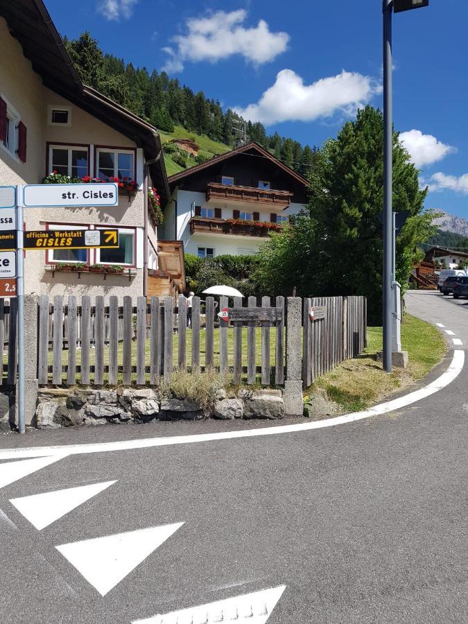 شقة La Terrazza Gardenese Santa Cristina Val Gardena المظهر الخارجي الصورة
